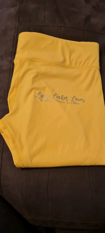Lucy Locket Love Leggings Size 